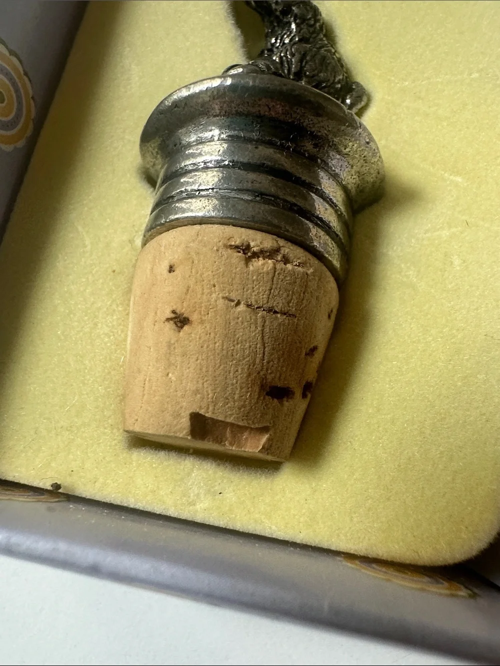 Vintage new Williams-Sonoma Silver Pewter Bunny Bottle Stopper with Natural Cork